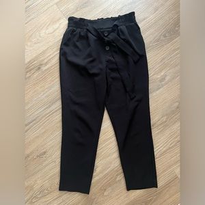 Women’s Black pants high waisted